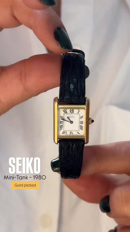 Rare : Seiko Mini Tank Quartz Watch – 1980s