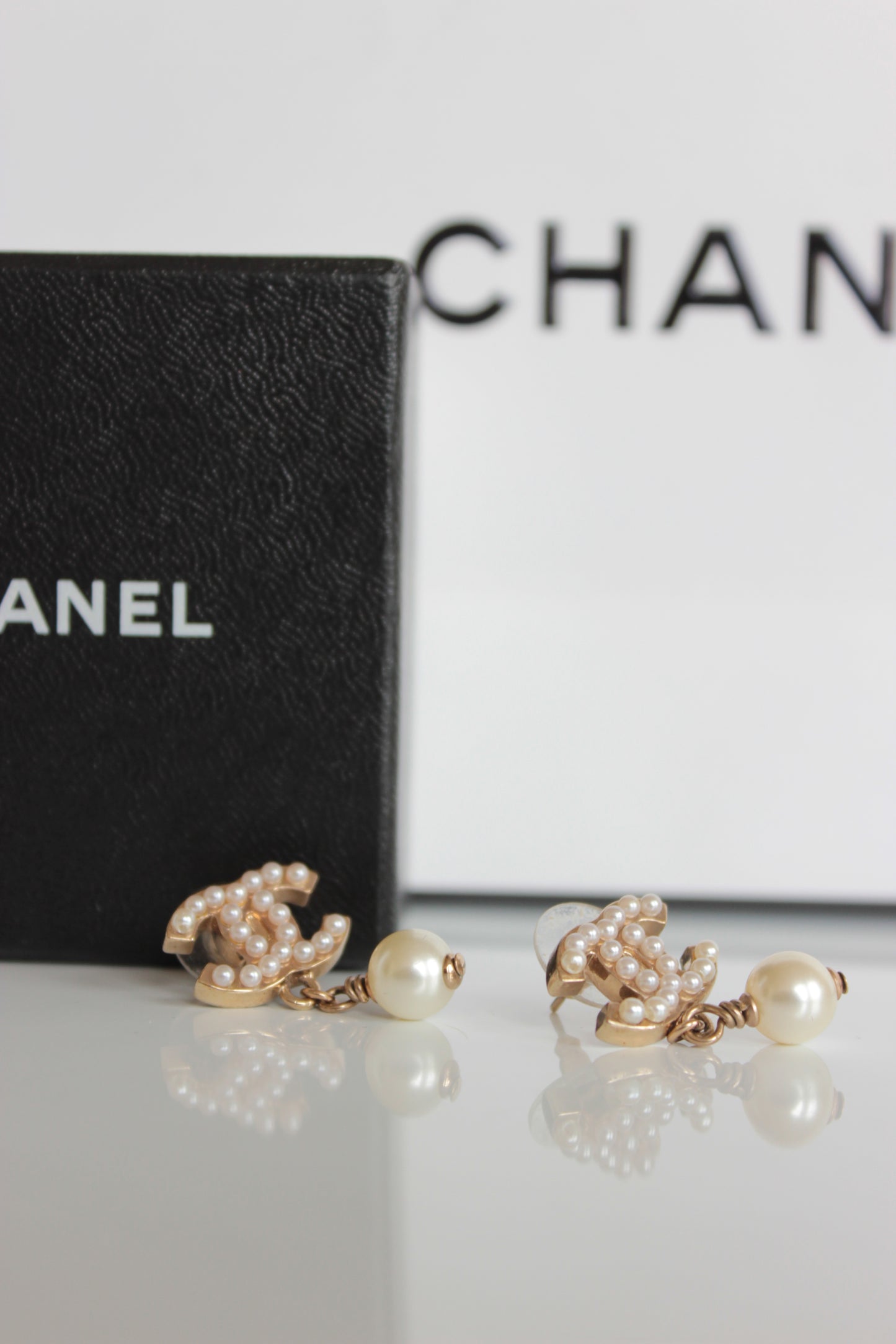 Boucles d'oreilles Chanel fabuleuses, élégantes et raffinées - 2002